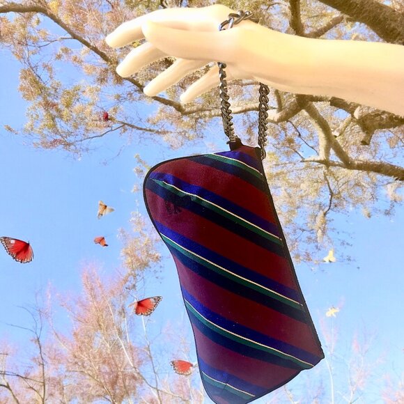 Ralph Lauren Rugby Silk Wristlet Skull & Crossbones Zipper Closure - Picture 13 of 14